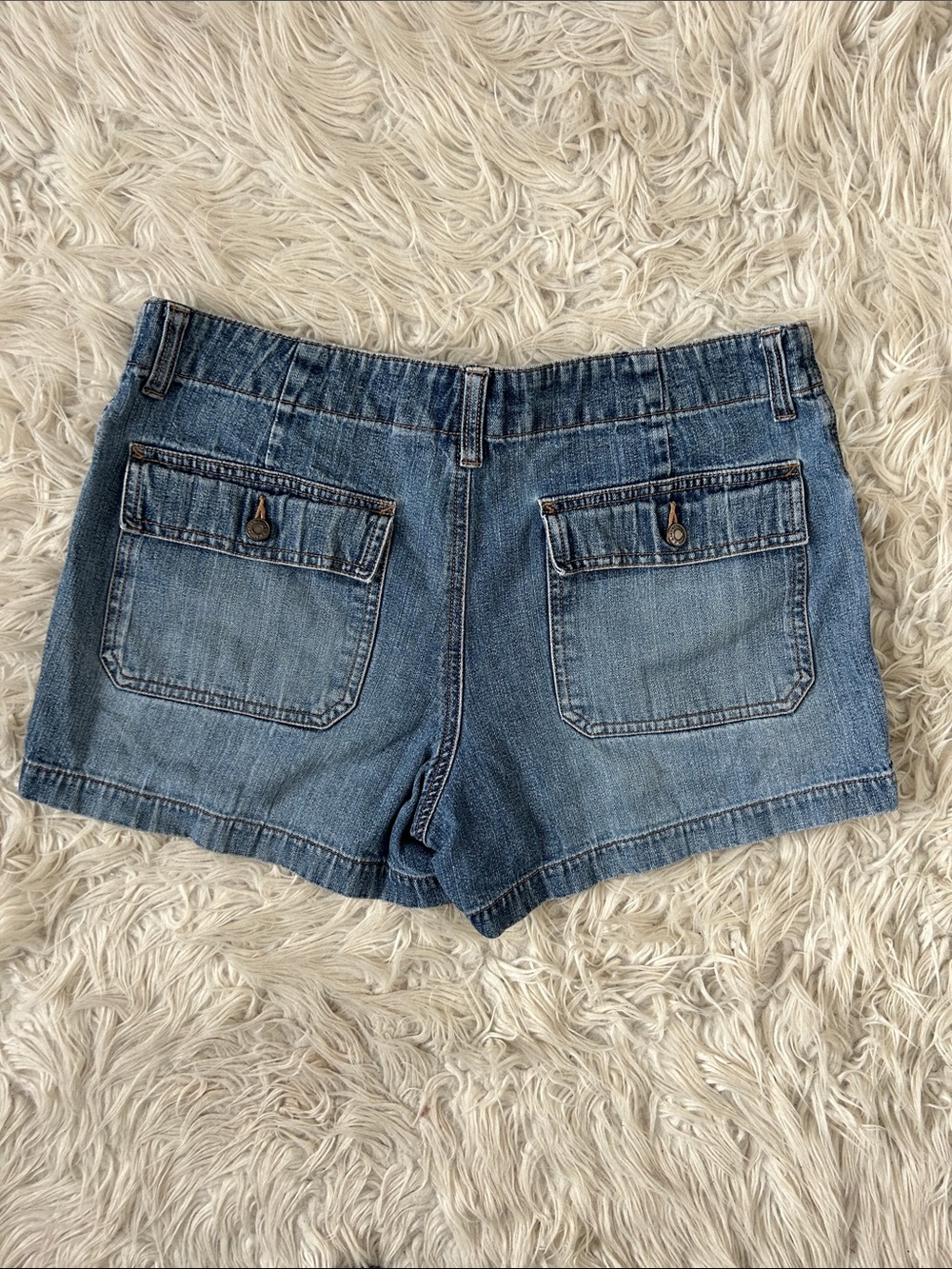 Y2K 2000s Rid Rise Denim Shorts - Picture 6 of 6